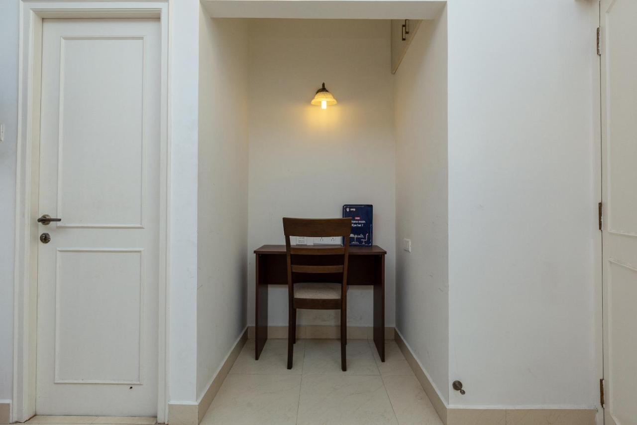 Oyo 23202 Cute Orange Service Apartments Chennai Exterior foto
