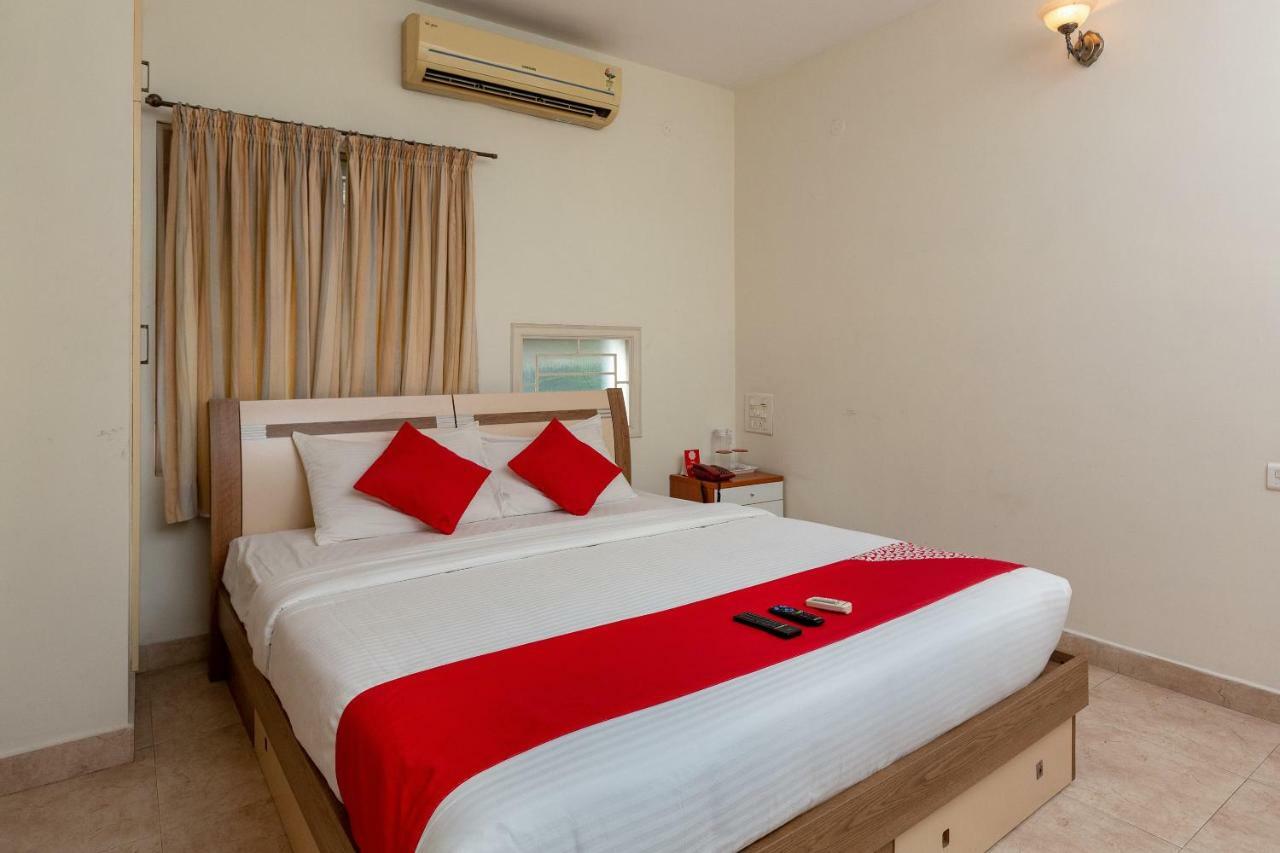 Oyo 23202 Cute Orange Service Apartments Chennai Exterior foto